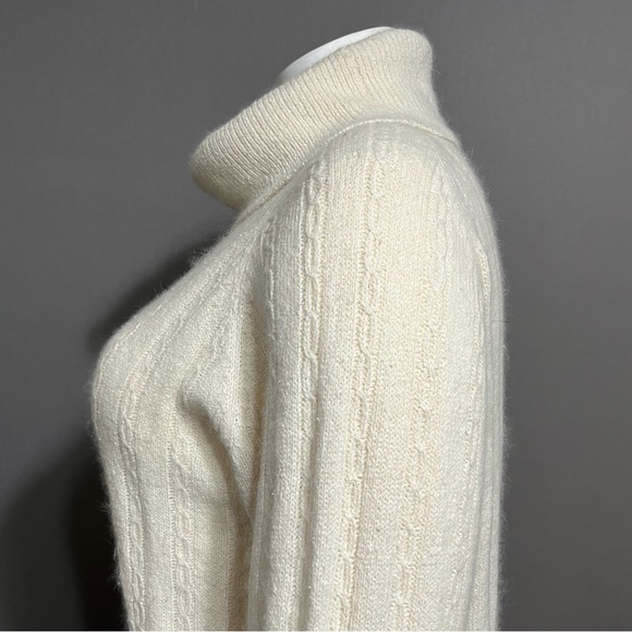 SOLD❌❌❌Worthington Silk Cream Rabbit Hair Turtleneck Sweater Sz-20W - Picture 3 of 10